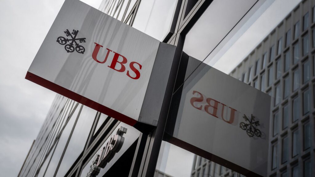 Swiss regulator rules out UBS antitrust action over Credit Suisse