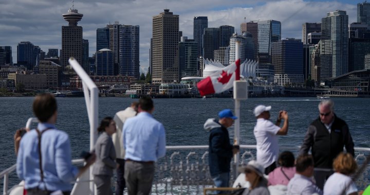 Manufacturing boom keeps Canadas economy growing in May StatCan