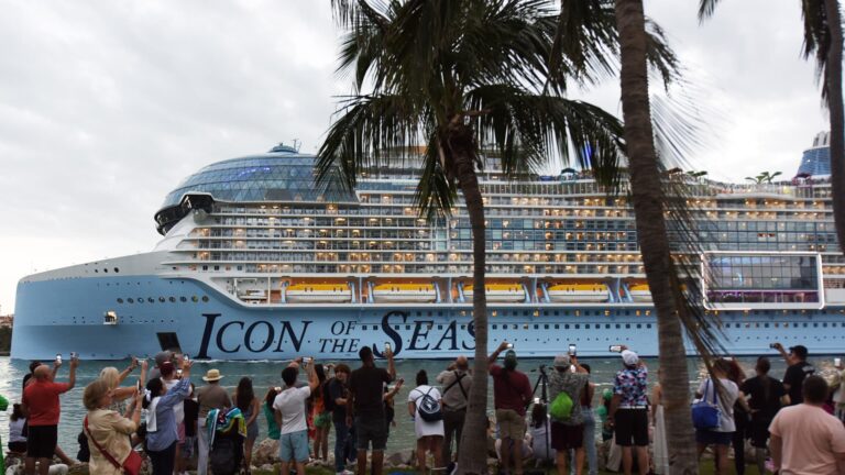 Royal Caribbean leans into shorter cruises more experiences