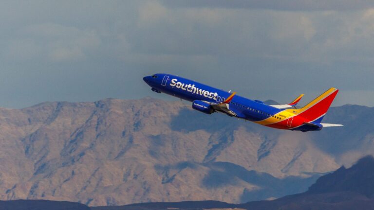 Southwest to get rid of open seating offer extra legroom