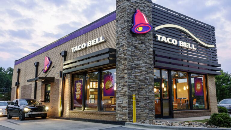 Taco Bell to roll out AI drive thru ordering in hundreds