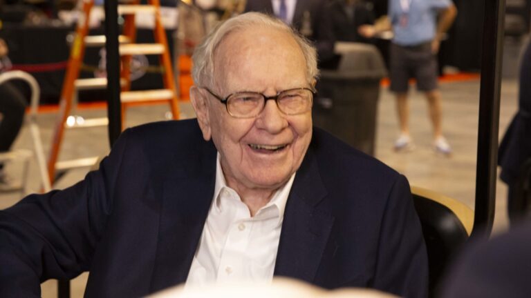 Warren Buffetts Berkshire trims Bank of America stake for the