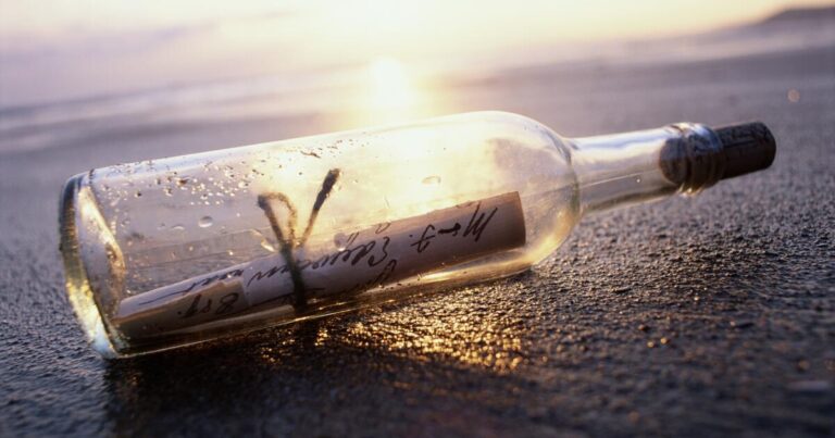 Message in a bottle sent by Bay Area women is.com2Fcd2F422Fe936d2ef408ca2aca7623dcc