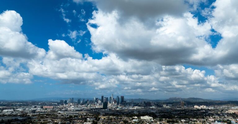 Clear skies in LA for World Series Game 6 But.com2Ffc2F252F14d21c7f43a081119e430318