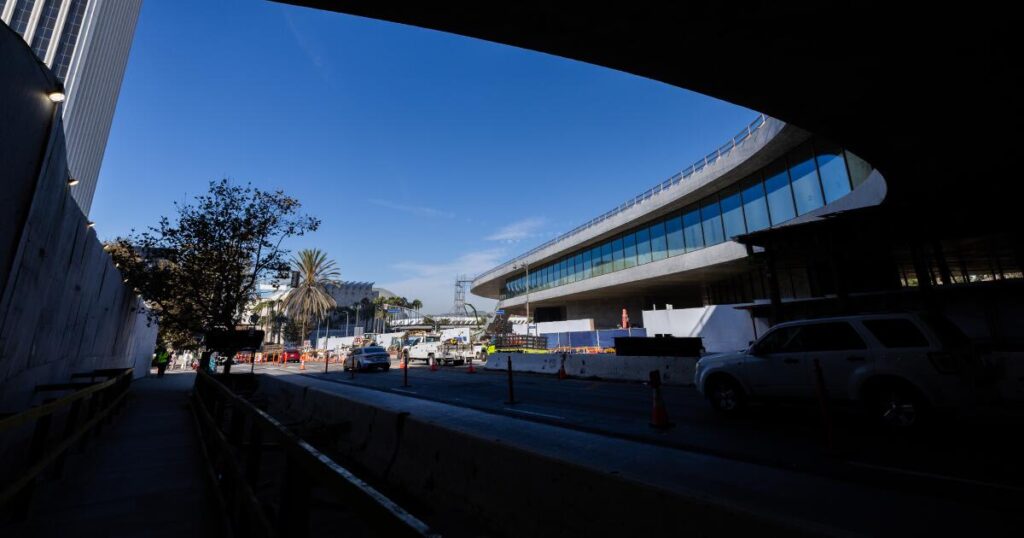 LACMA will open new building in 2026 scaffolding comes down.com2F512Fd22Fbc9916864f1da5c1ba0efa1c