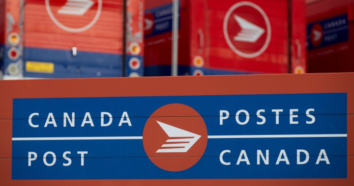 Most Canadians want Ottawa to intervene in Canada Post strike